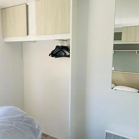 4 étoiles Mobil-home Confort 3 Appartement *